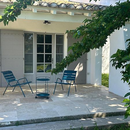 Mas Du Couvin, Maison D'Hotes En Camargue Saintes-Maries-de-la-Mer Exterior foto